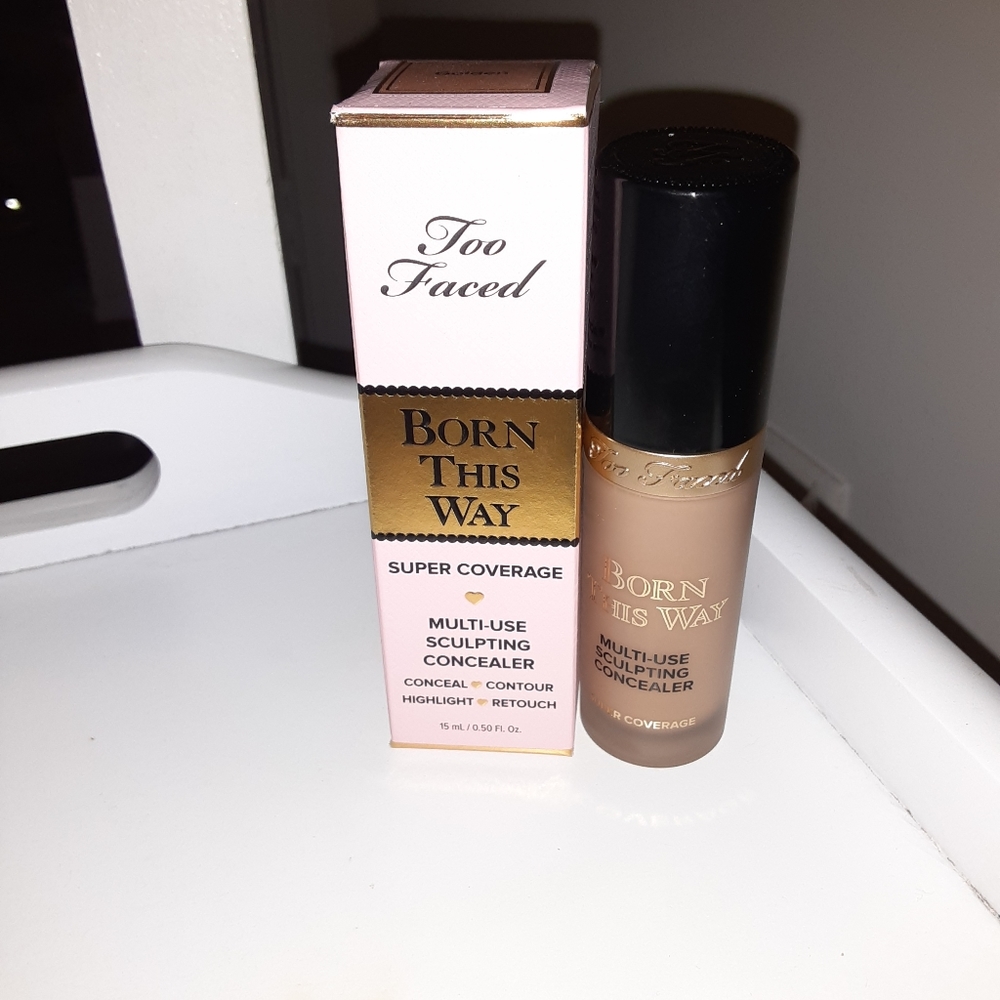 Too Faced Born This Way